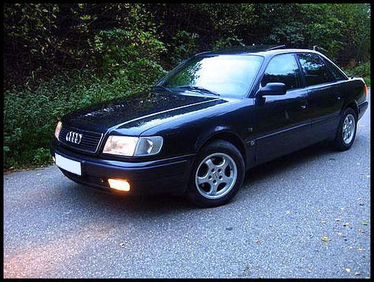 Audi 100 2,8